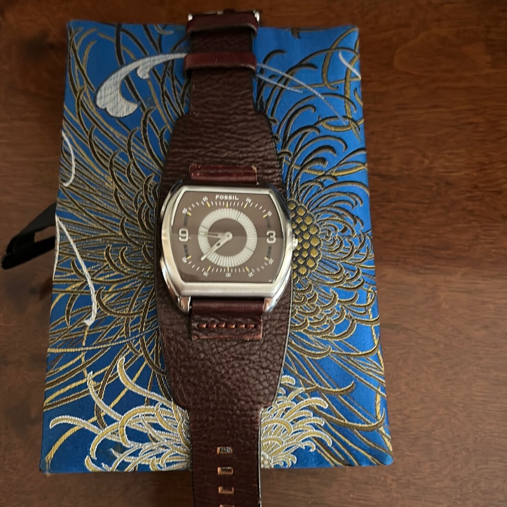 Fossil watch